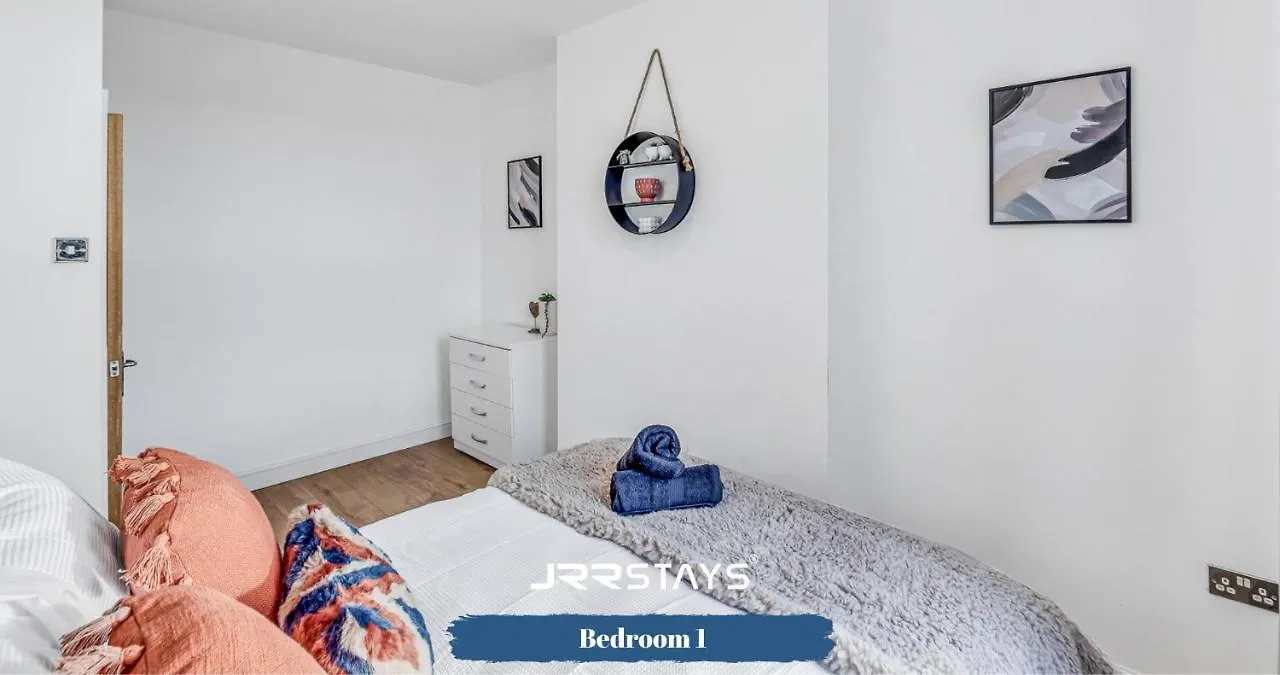 Cardiff Stylish 2 Bedroom Sleeps 6 Wi-Fi - Jrr Stays United Kingdom